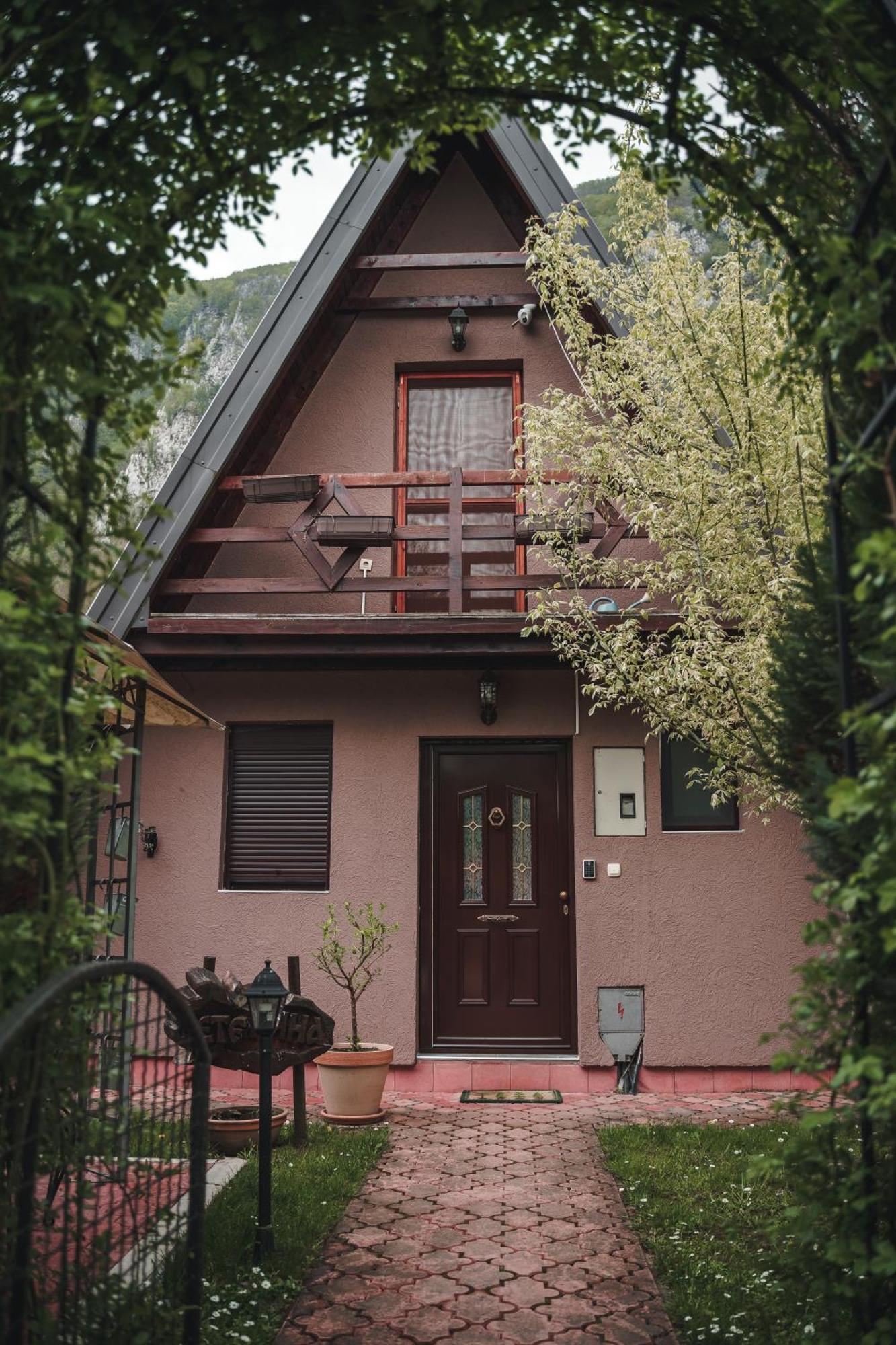 Viola I Detelina Apartments Перучац Экстерьер фото