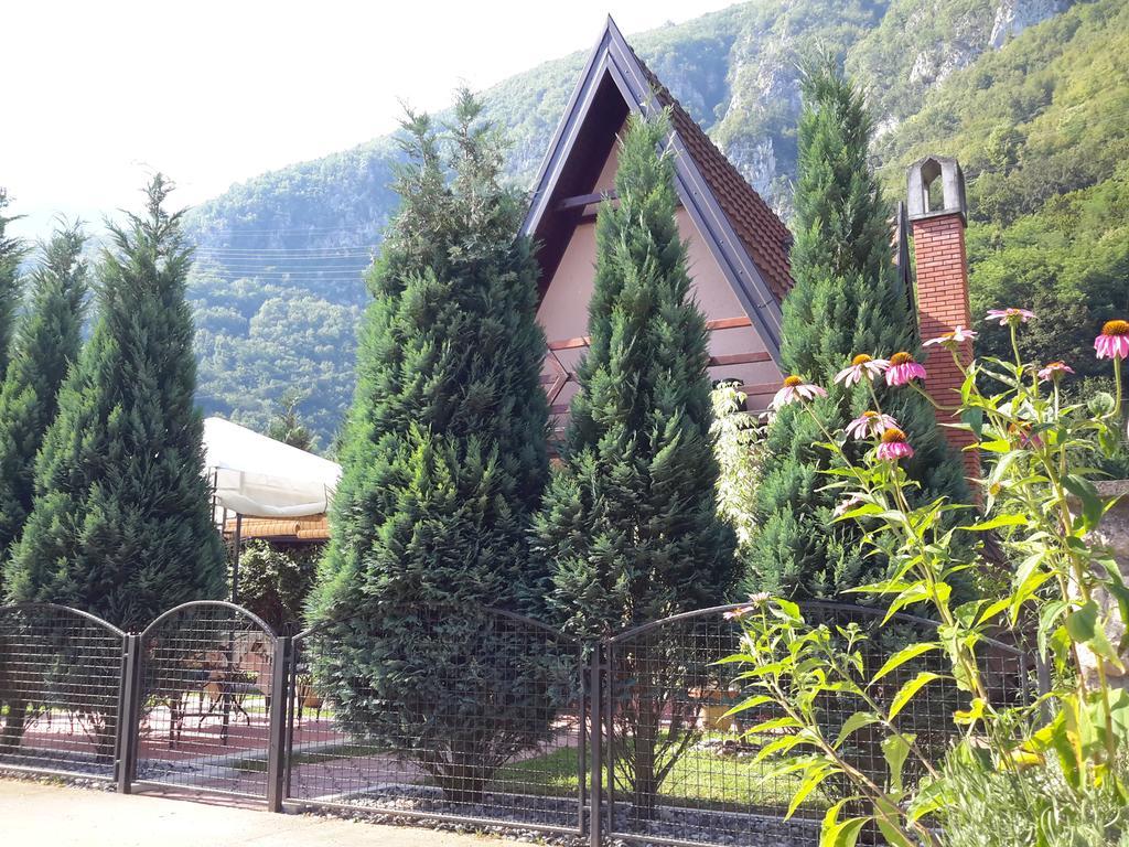 Viola I Detelina Apartments Перучац Экстерьер фото