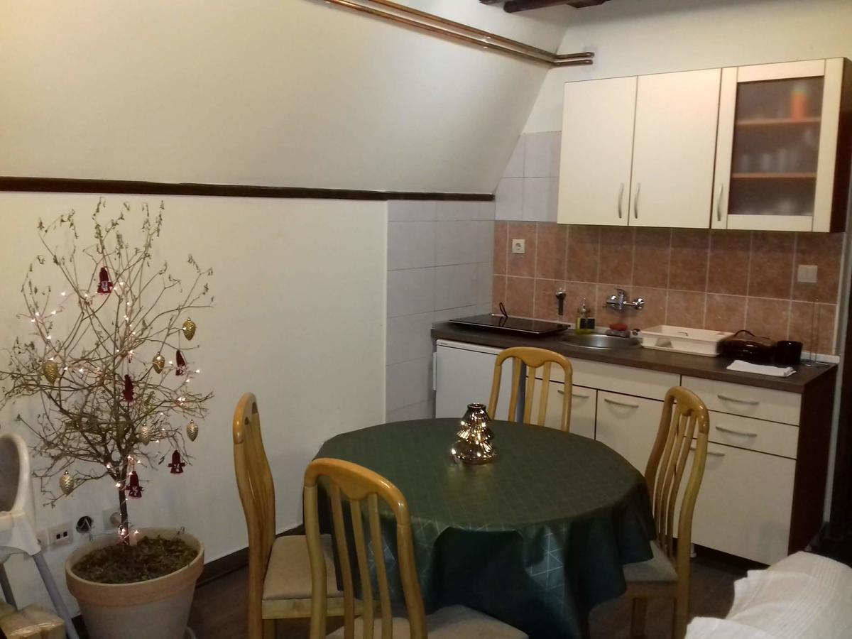 Viola I Detelina Apartments Перучац Экстерьер фото